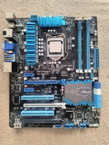 Placa Asus p8z77v