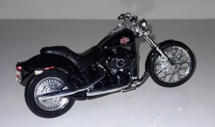 Miniatura Da Moto Harley Davidson - Night Train - Escala 1.18