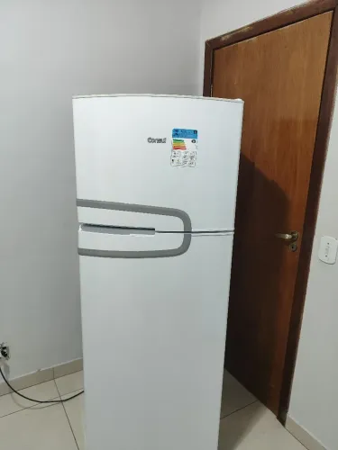 Geladeira Consul Frost Free 340 litros (funcionando tudo)