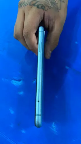 iPhone XR 64gb