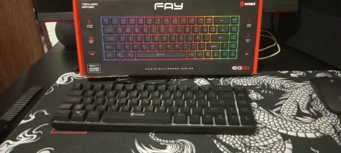 Teclado gamer 60%