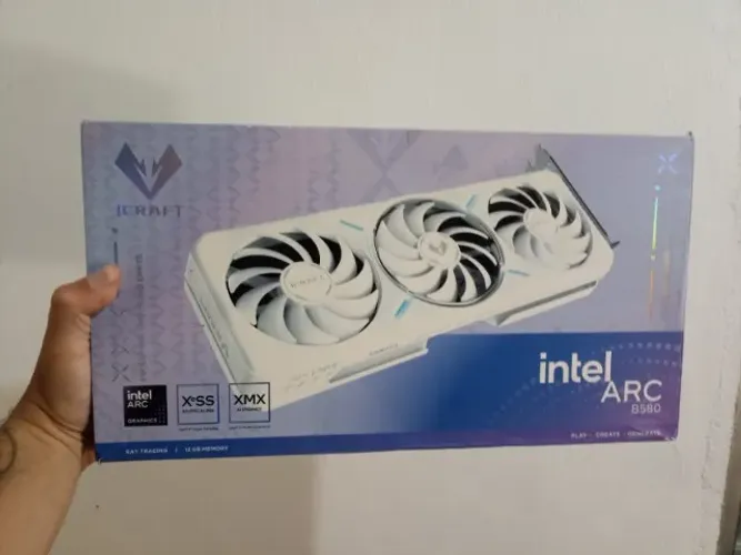 Placa de Video Intel ARC B580 12GB - PARCELO NO CARTÃO - NÃO FAÇO TROCAS