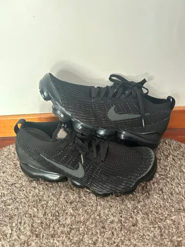 Nike Air VaporMax Flyknit 3 Preto - Usado