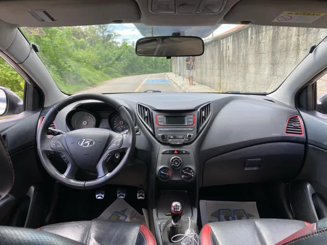 Hyundai HB20 R Spec 1.6 Flex 16V Mec. 2016