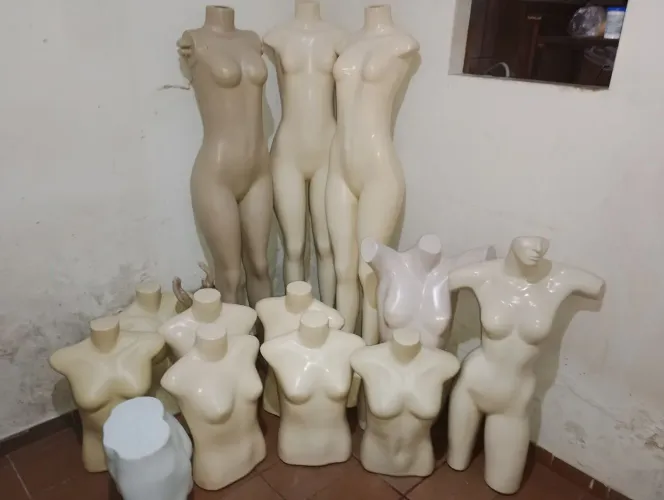 Mannequins