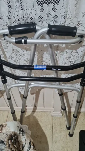 Vendo andador para idosos