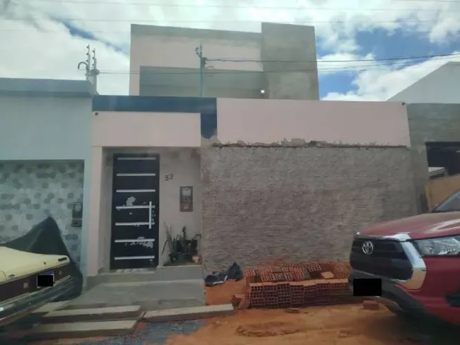 Casa em Leilão - Nova Irecê - Irecê - BA