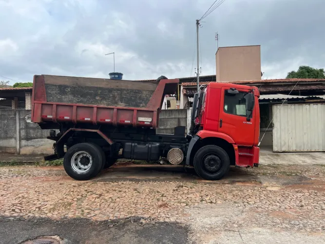 Vende-se caminhão 17-250