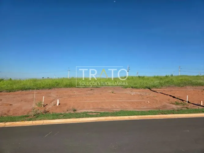 Terreno à venda no Condomínio Império do Café
