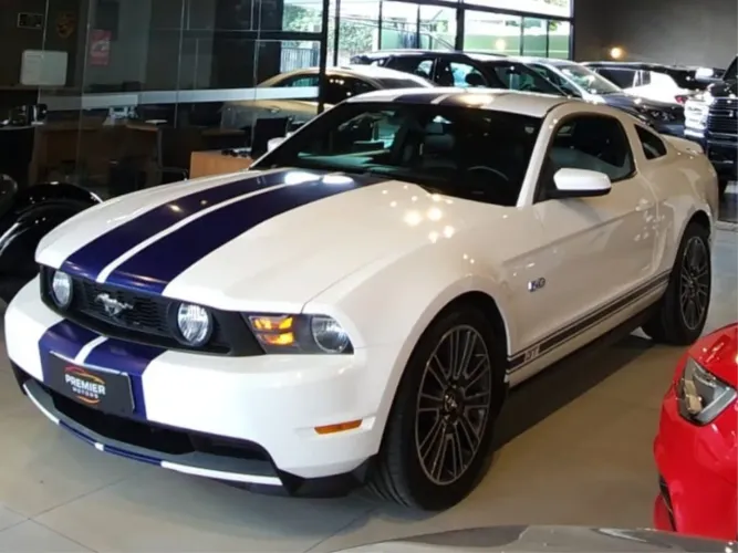Ford Mustang GT Premium 5.0 V8 2012