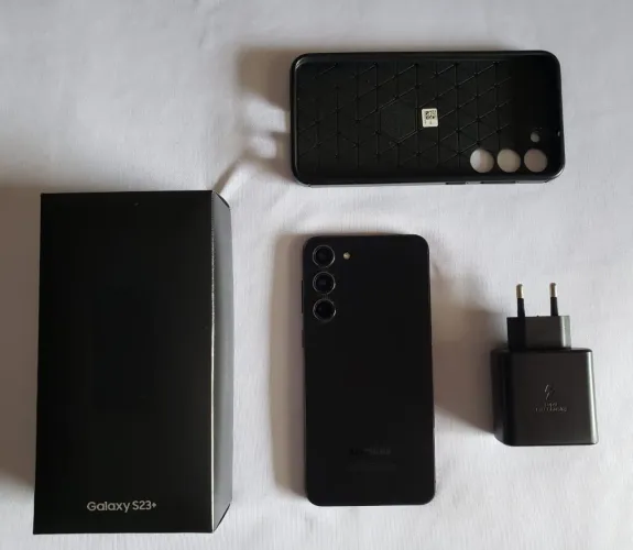 Samsung Galaxy S23 Plus 5G - 512 GB, NENHUM ARRANHÃO! Obs: Não aceito trocas!