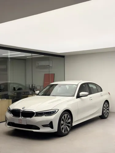 BMW 320I A 2.0 Turbo/activeflex 16V 184cv 4P 2021