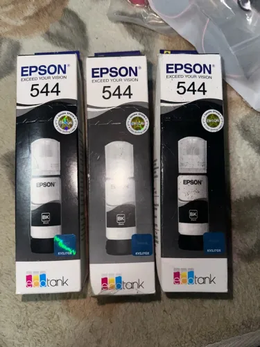 Garrafa de Tinta T544 Preta 60 reais a unidade