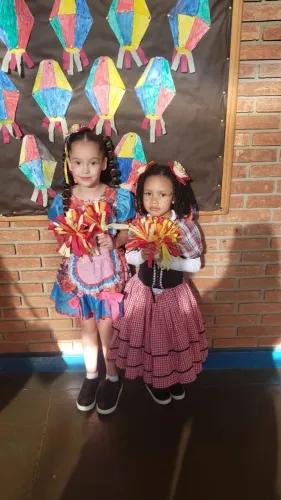 Vestido junino infantil 5 a 8 anos usado uma vez