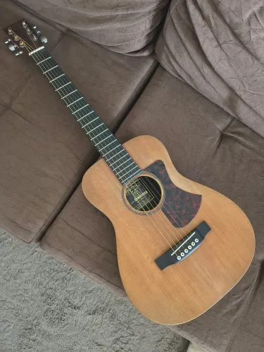 Violão Martin LX1E tampo sólido Little oportunidade