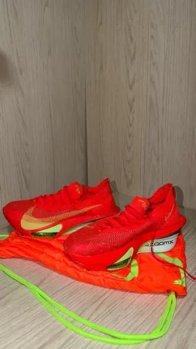 Teins nike alphaflay 3 R$700