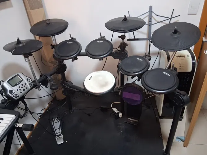 Bateria Eletrônica X PRO - Estrutura reforçada