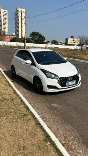 Hyundai HB20 Unique 1.0 Flex 12V Mec. 2019