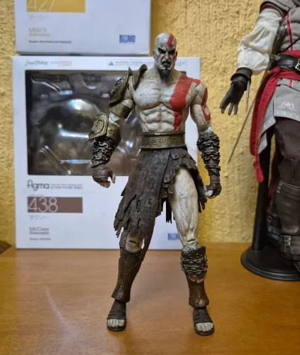 Kratos God of War 2 NECA original incompleto!