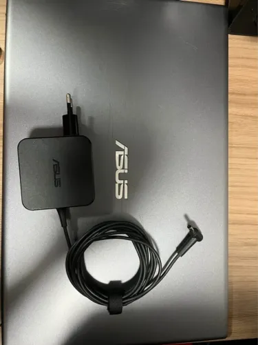 Notebook Asus X512F - i5 10ª Geraçao - 8Gb DDR4 2666mhz - Ssd Nvme 256gb - HD Sata 1Tb