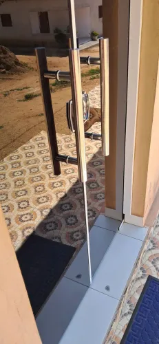 instalo portas de vidro chama no zap + *