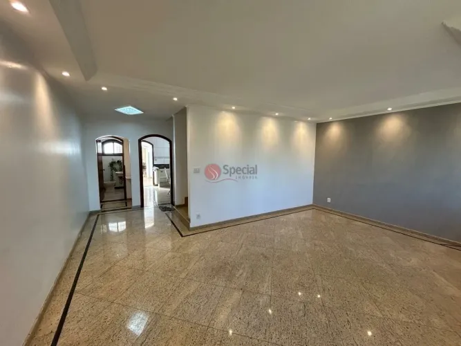 Sobrado residencial ou comercial na Vila Formosa. Próximo ao CERET.