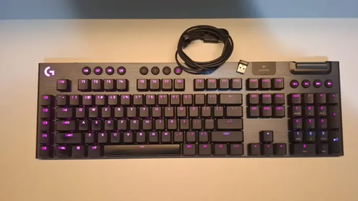 Teclado Logitech G915 X Lightspeed - Defeito teclas duplas
