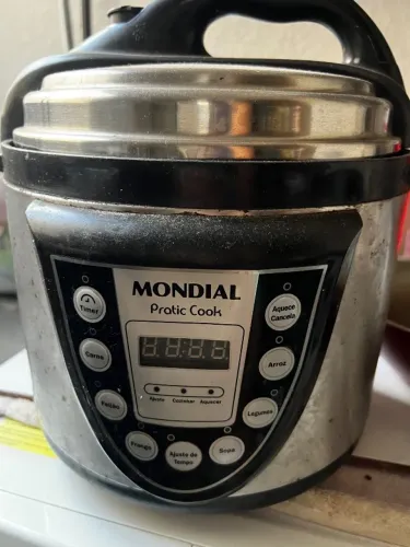 Panela de pressão elétrica