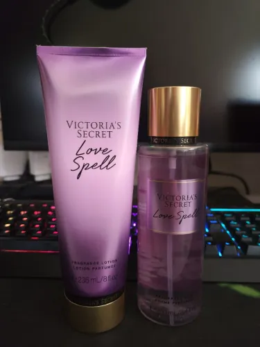 Victoria Secrets Love Spell Body Splash + Creme