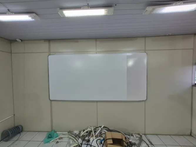Quadro branco escolar