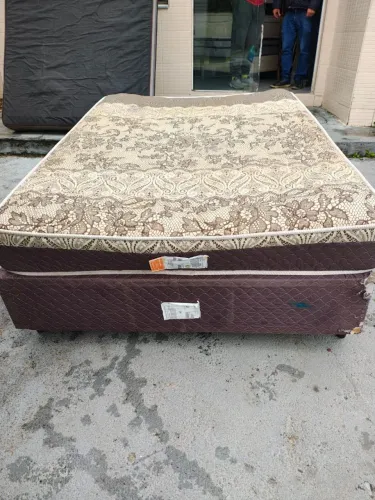 Cama box 138x188 casal