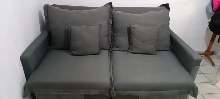 Sofá retrátil cinza tecido linho