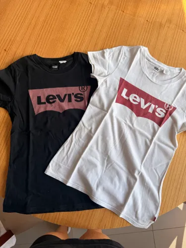 Camiseta feminina Levis XS