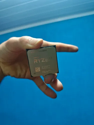 KIT RYZEN 5600X E B550