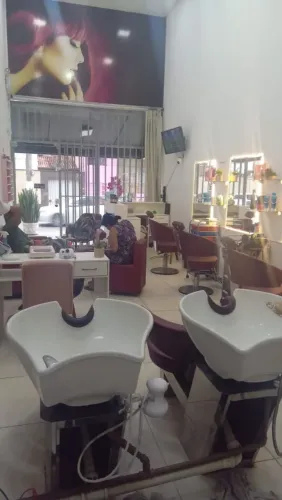 Manicure e pedicure tradicional