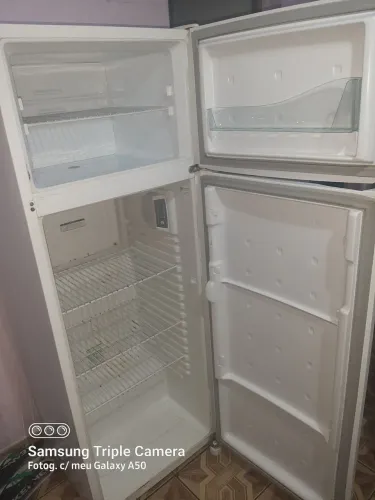 GELADEIRA SEMINOVA CONSUL