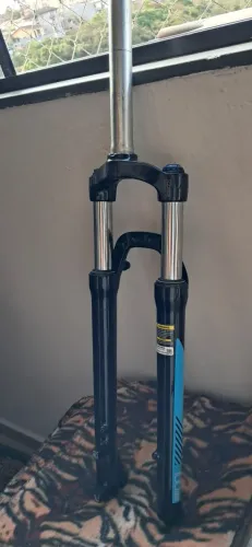 Suspensão Zoom 525 - Rockrider ST 120