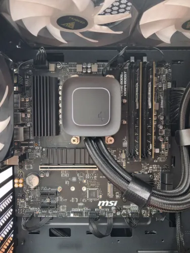 Kit ryzen 7 5700x B550 Water cooler 360