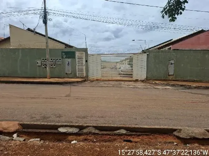 Imóvel com boa estrutura Casa no Setor Sul, Planaltina - GO, N. SN CASA 09, 2 quartos, 1