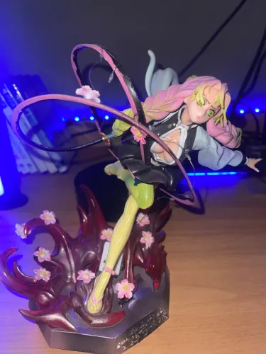 Mitsuri action figure Demon Slayer