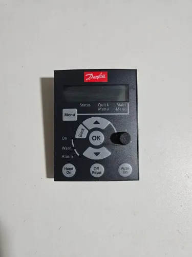 Painel de Controle Com e Sem Potenciômetro LCP 12 Danfoss