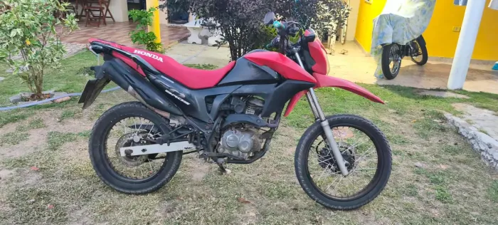 Vendo honda Bros 2016