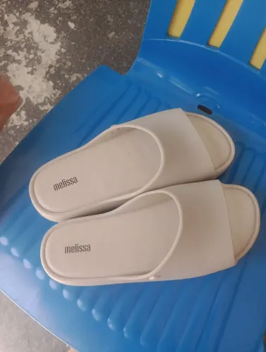Sandália nova da melissa