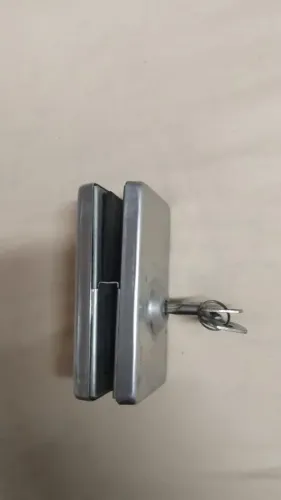 Fechadura para porta de vidro com chave