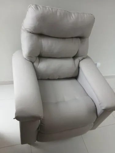 Poltrona reclinável
