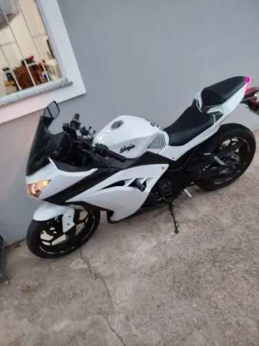 Kawasaki Ninja 300