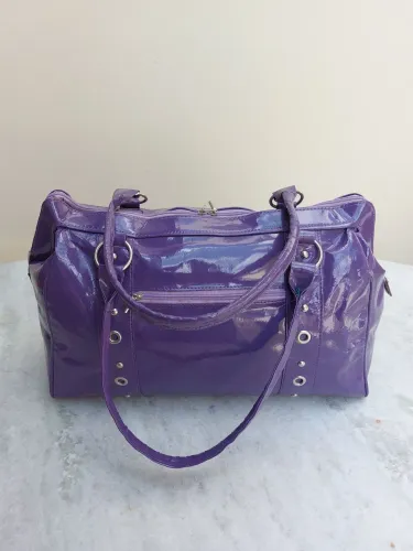 Bolsa roxa