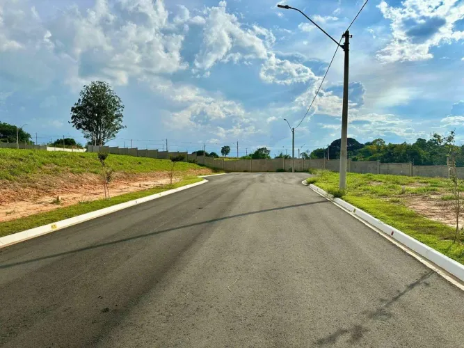 Terreno para Venda em Boituva, Condomínio Residencial Saint Claire