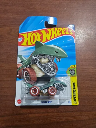 [TH] Hot Wheels Shark Bite TH Treasure Hunt Lacrado Original 2025