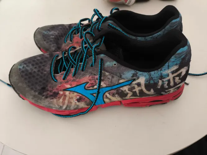 Tênis Mizuno Trail